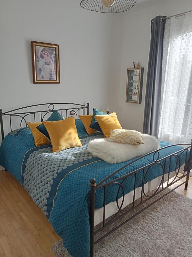 Chambre Privative Avec Salle D'Eau Chasseneuil-sur-Bonnieure Bagian luar foto